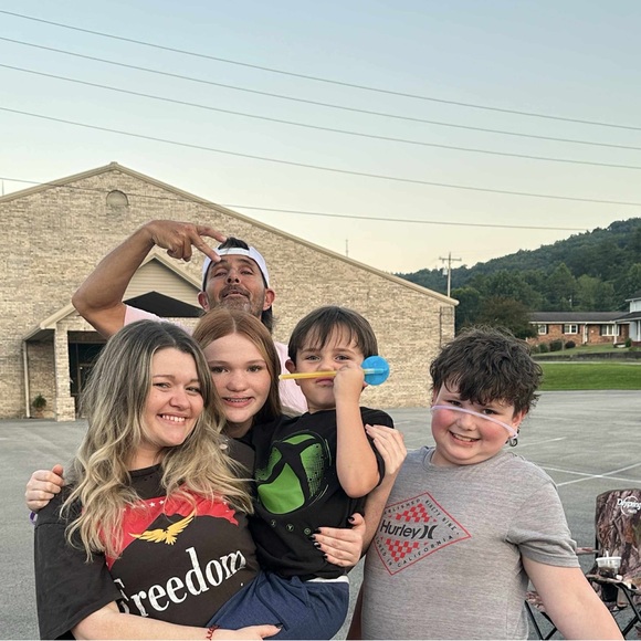 Meet your Posher, Kendra - Picture 8 of 9